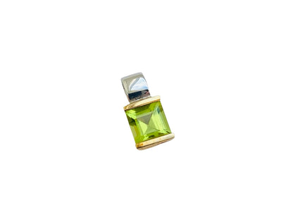 9ct Gold Peridot Pendant