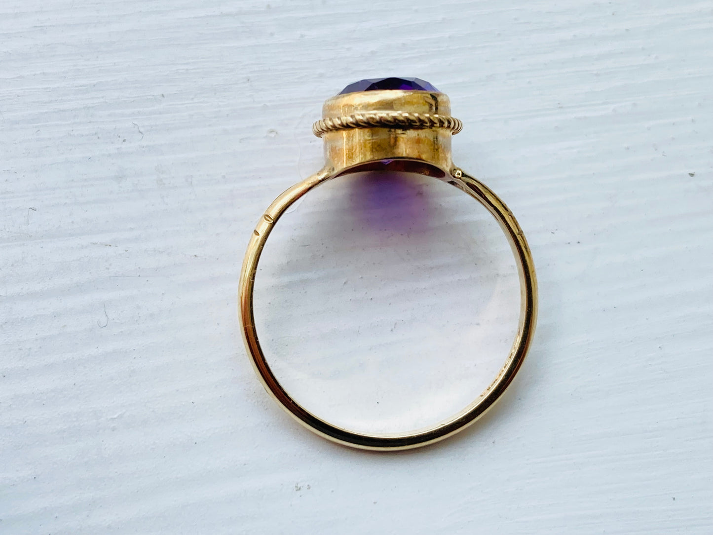 Vintage 9ct Gold Amethyst Ring