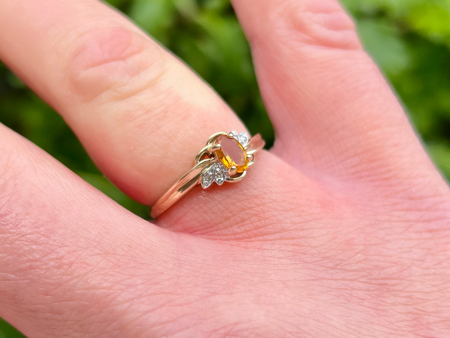 9ct Gold Citrine & Diamond Ring