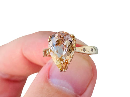 9ct Gold Morganite & Diamond Ring
