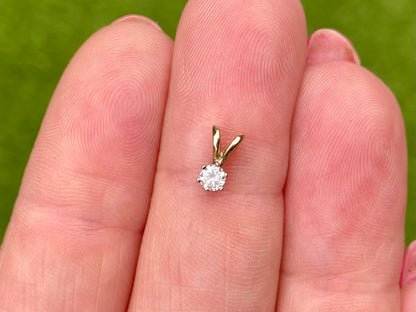 9ct Gold Diamond Solitaire Pendant