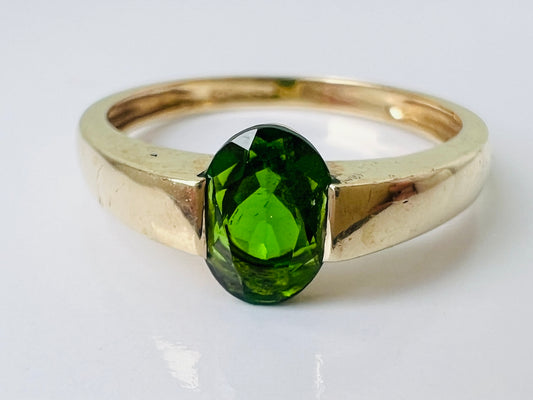 9ct Gold Diopside Ring
