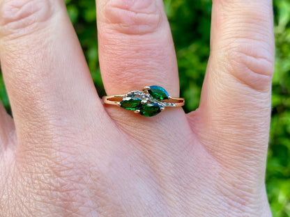 9ct Gold Diopside & Diamond Ring