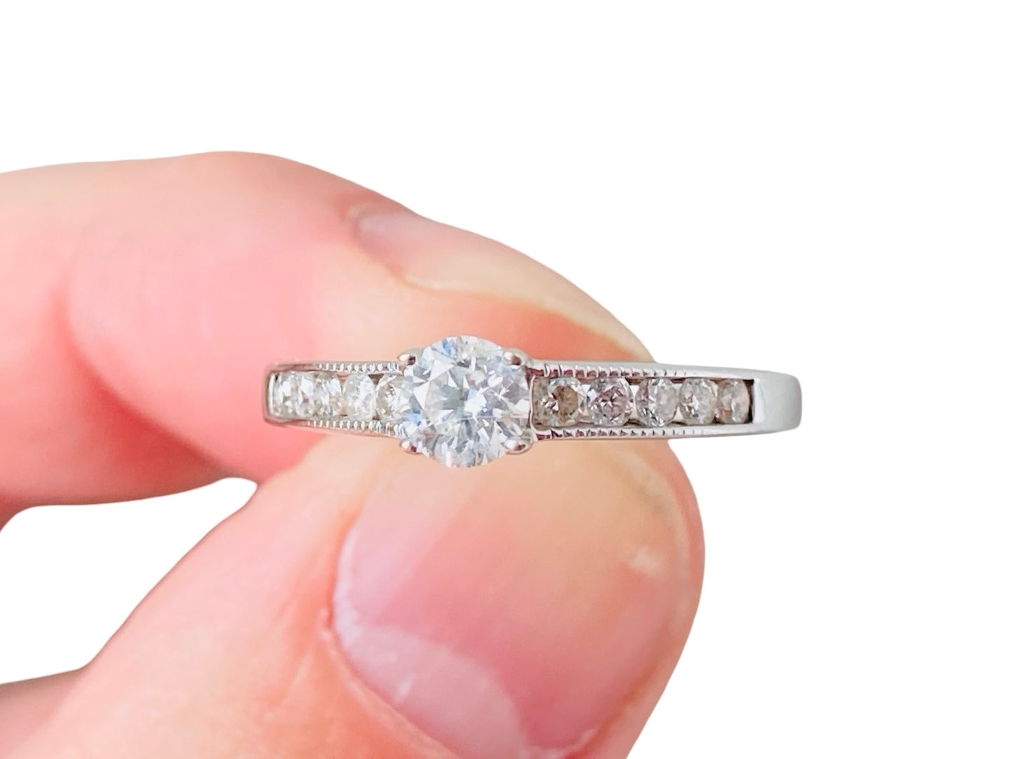 18ct Gold 0.71ct Diamond Ring