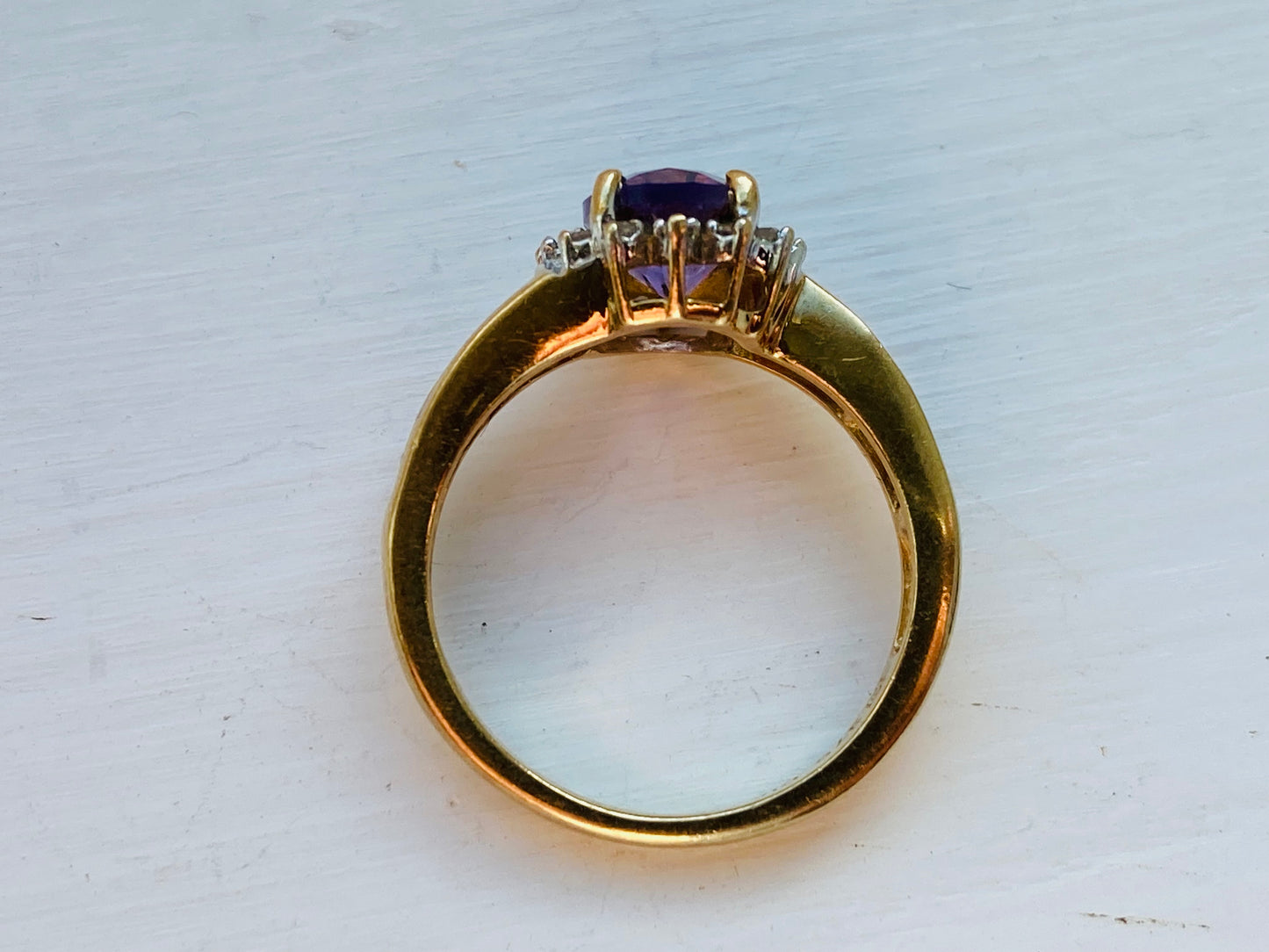 9ct Gold Amethyst & Diamond Ring