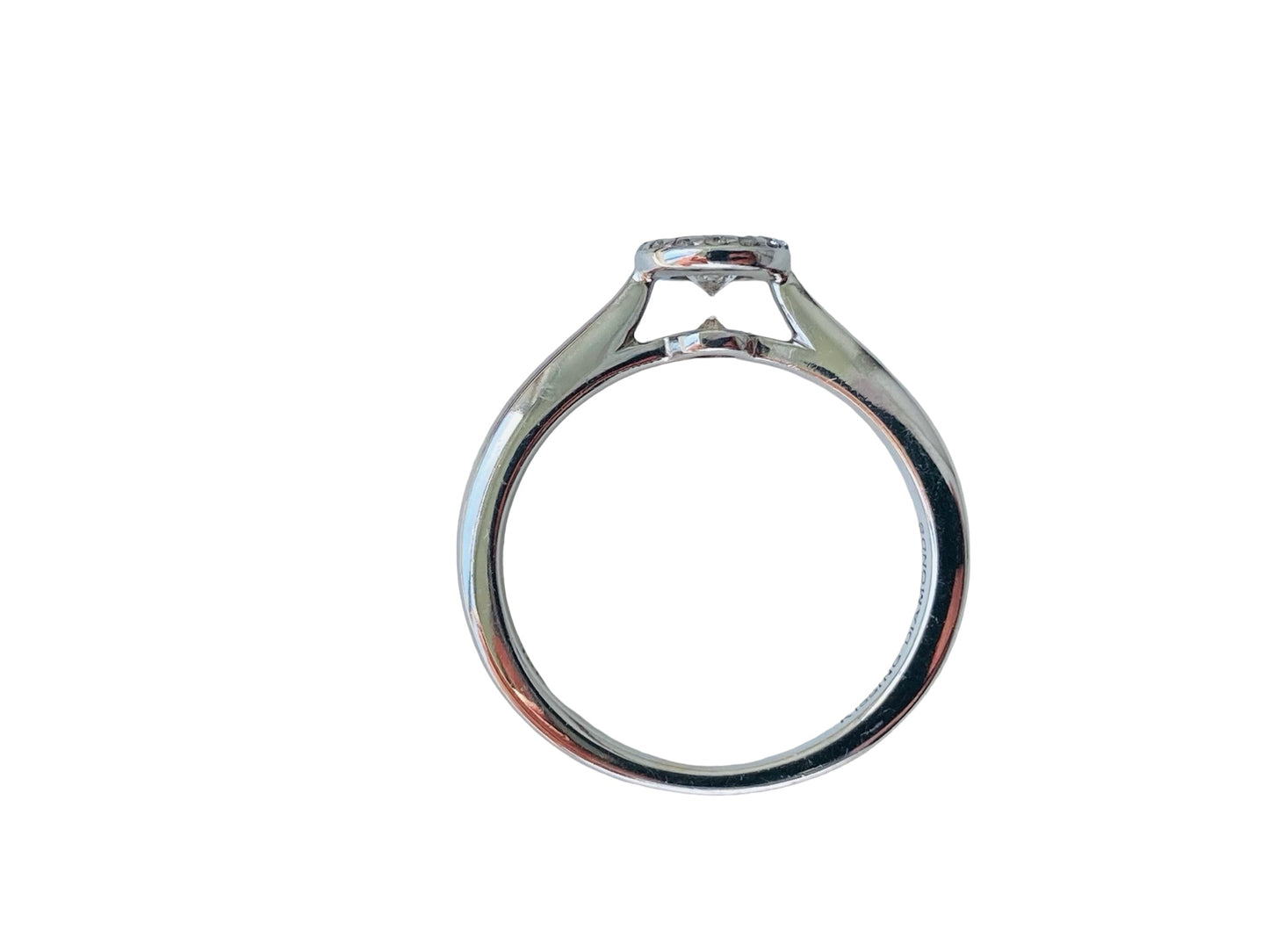 18ct Gold Kissing Diamond Ring