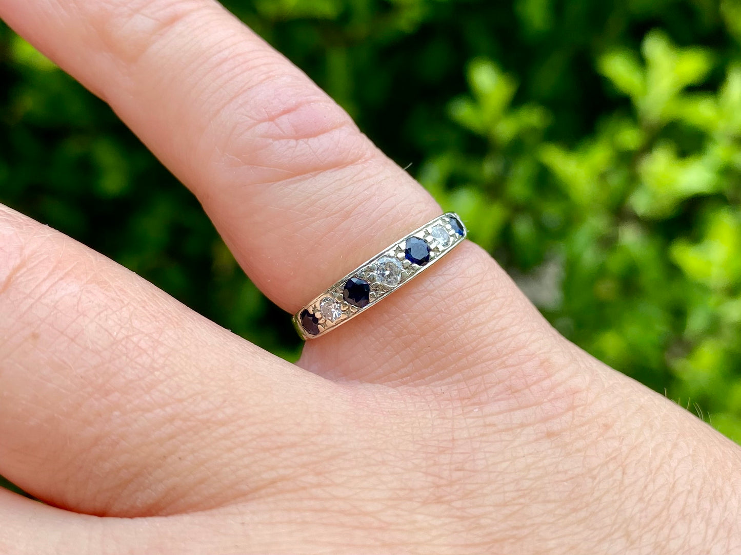 Vintage 9ct Gold Sapphire & Diamond Ring
