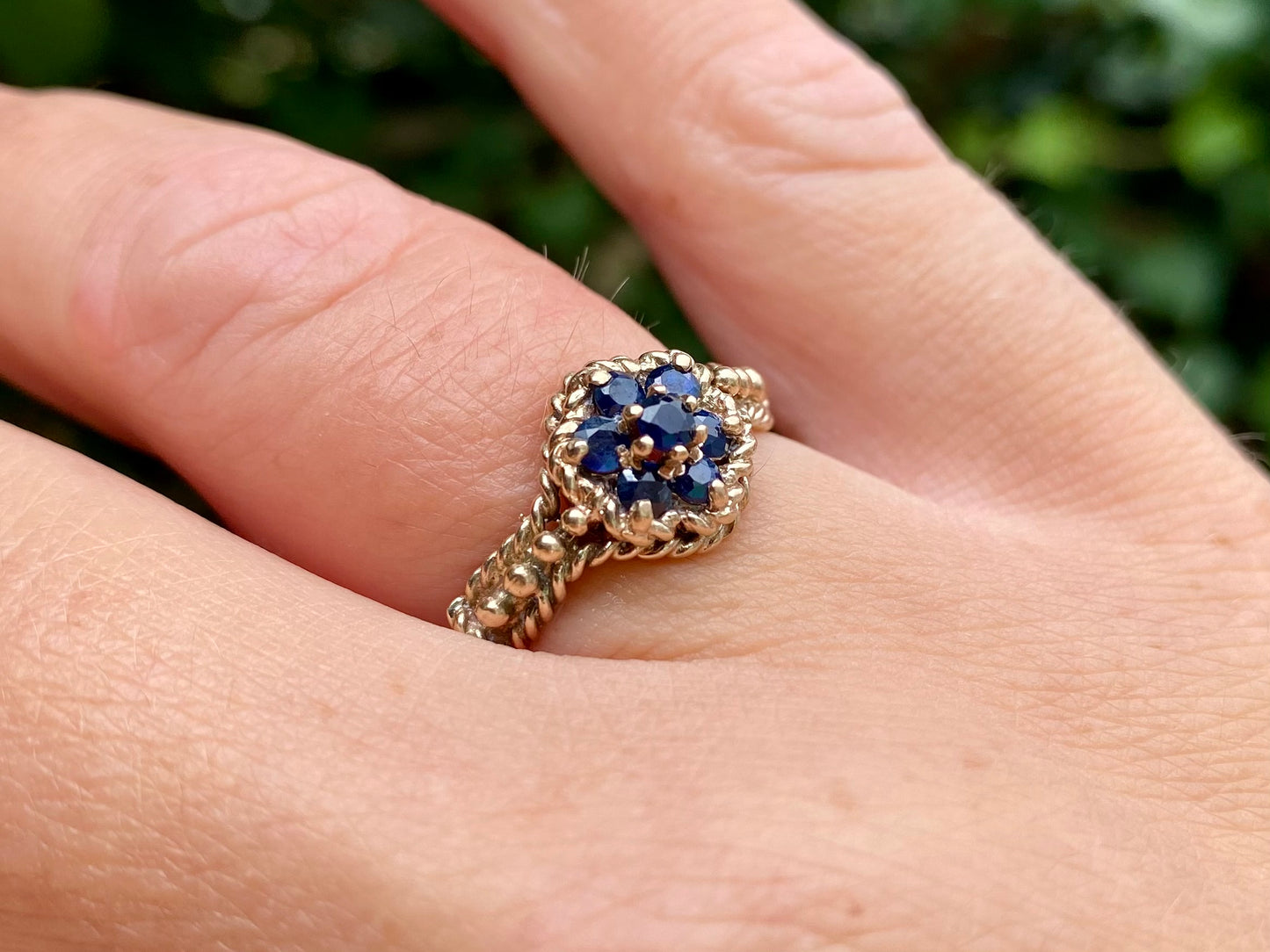 Vintage 9ct Gold Sapphire Ring