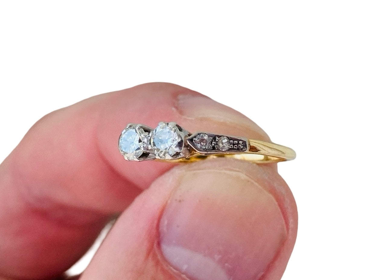 Vintage 8ct Gold Two-Stone Toi Et Moi Diamond Ring