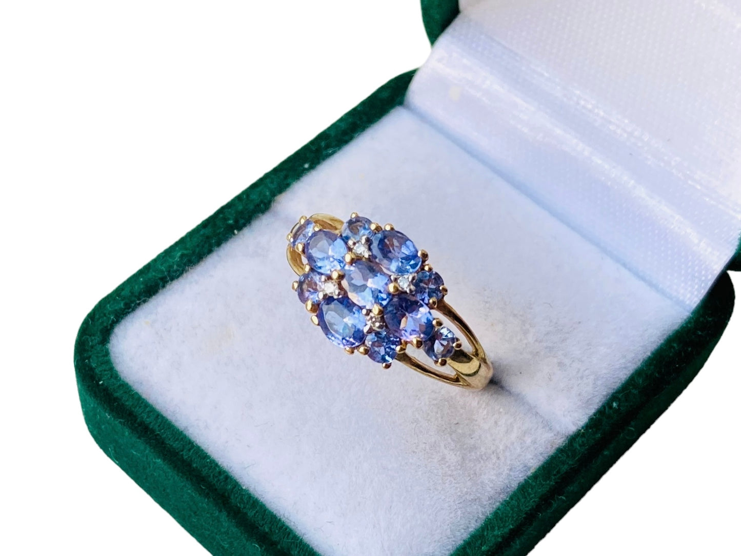 9ct Gold Tanzanite & Diamond Ring