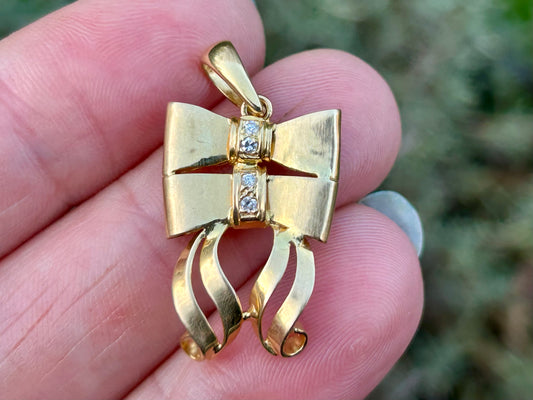 14ct Gold Double Bow Diamond Pendant