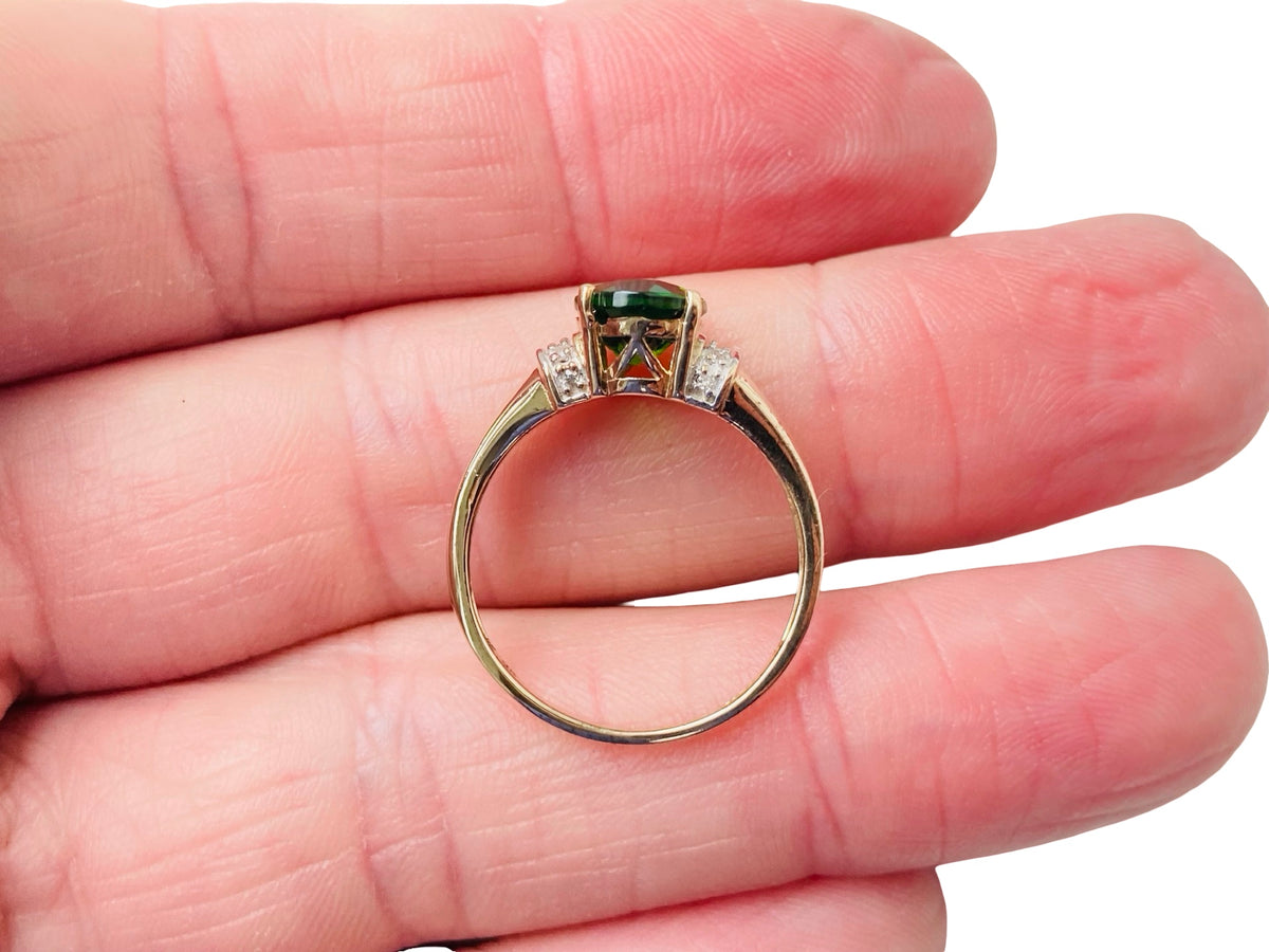 9ct Gold Diopside & Diamond Ring
