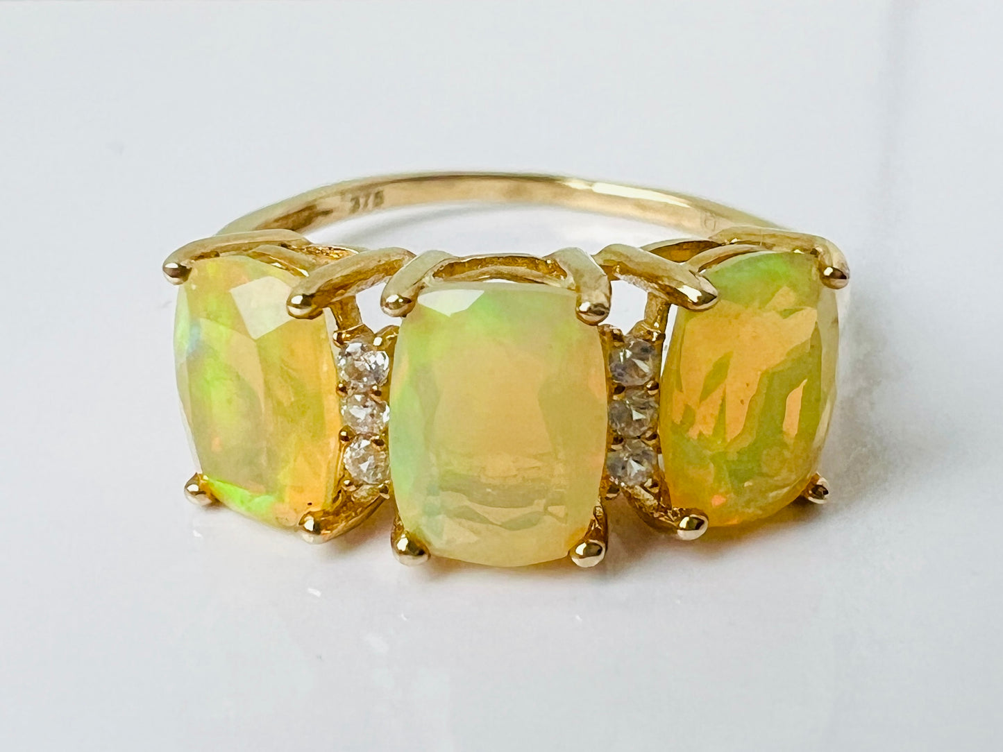 9ct Gold Opal & Zircon Ring