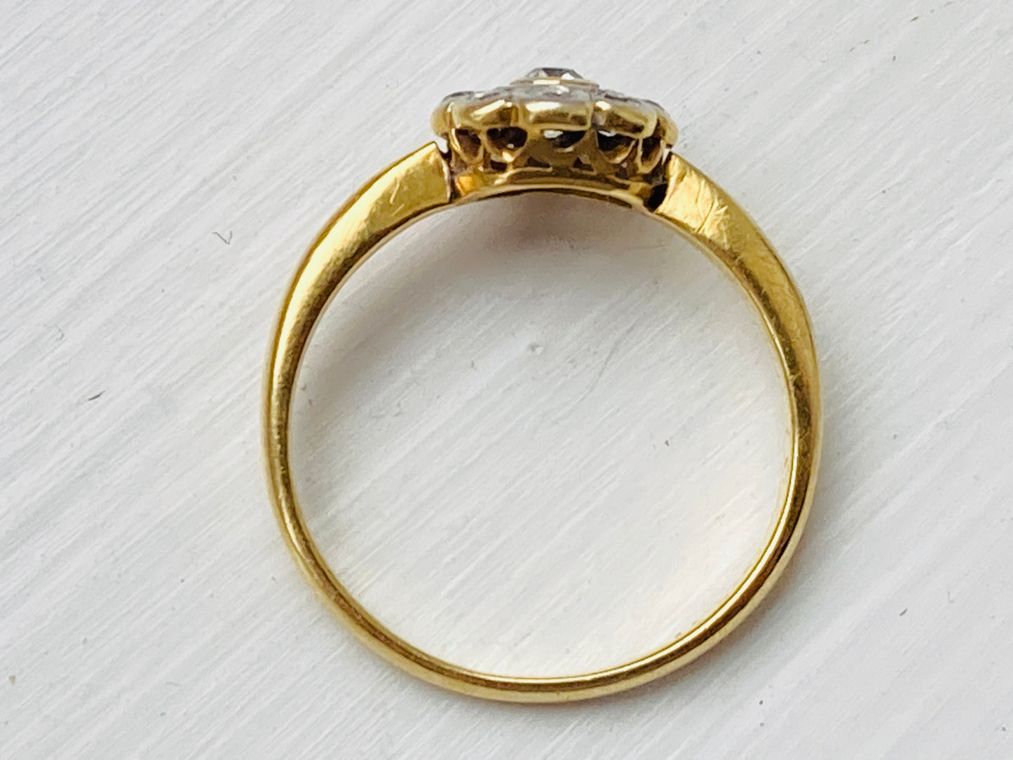 18ct Gold Diamond Ring