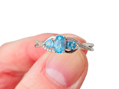 9ct Gold Topaz & Diamond Ring