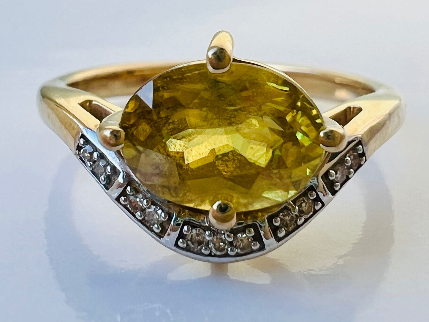 9ct Gold Sphene & Diamond Ring