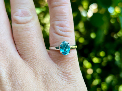 9ct Gold Topaz Ring