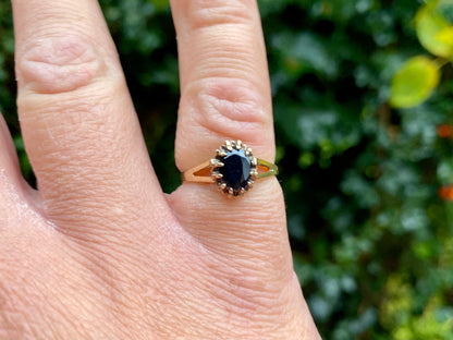 Vintage 9ct Gold Sapphire Ring
