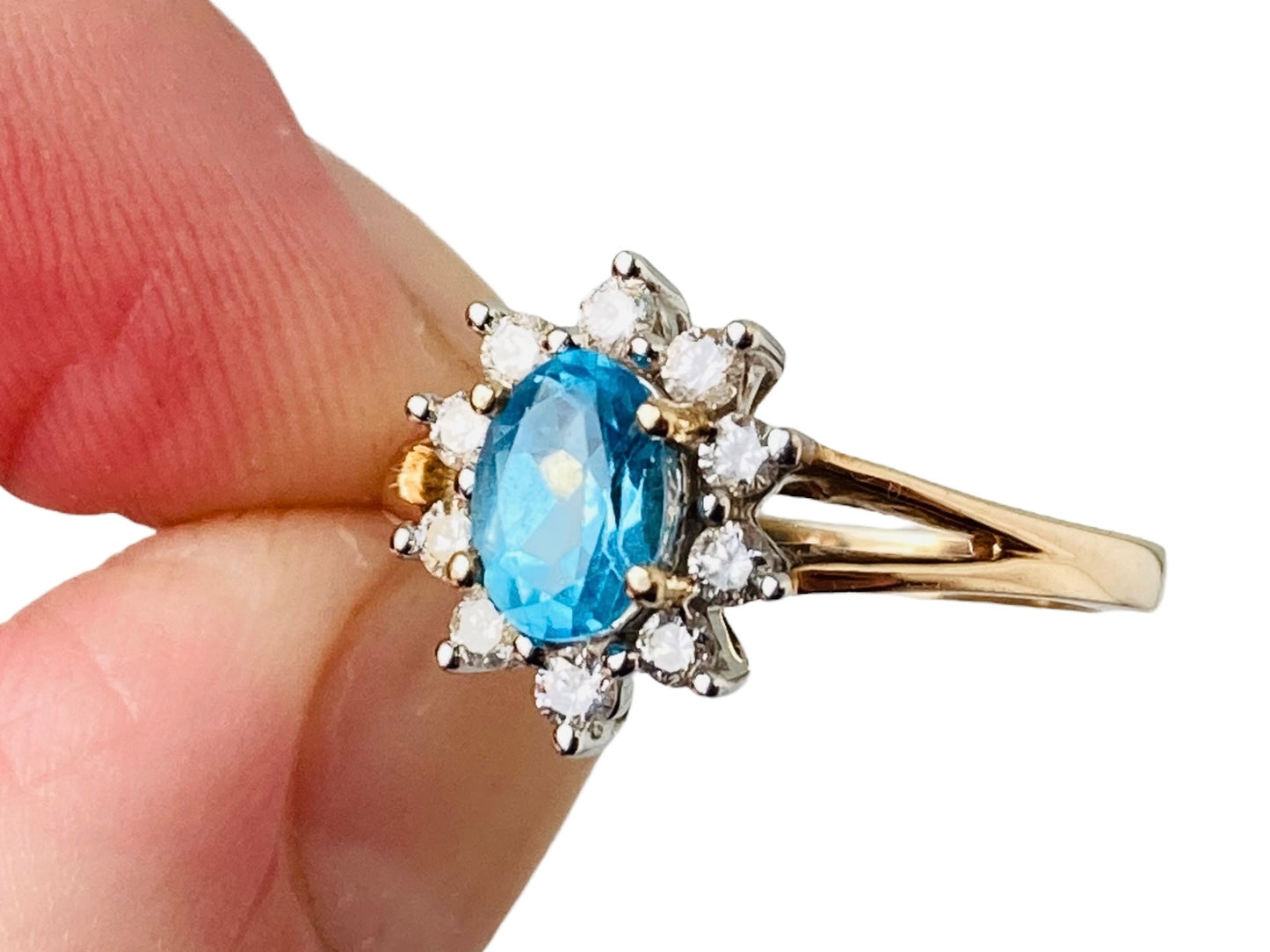 9ct Gold Topaz & Diamond Ring