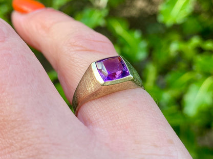 Vintage 9ct Gold Amethyst Ring