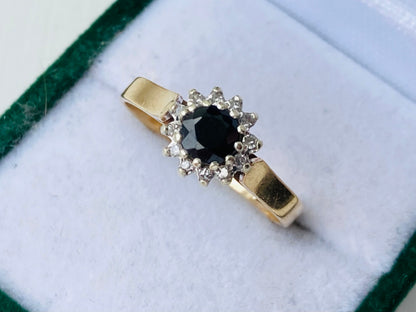 Vintage 9ct Gold Sapphire & Diamond Cluster Ring