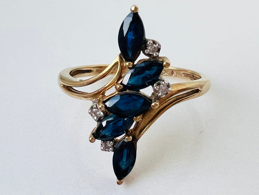 9ct Gold Sapphire & Diamond Ring