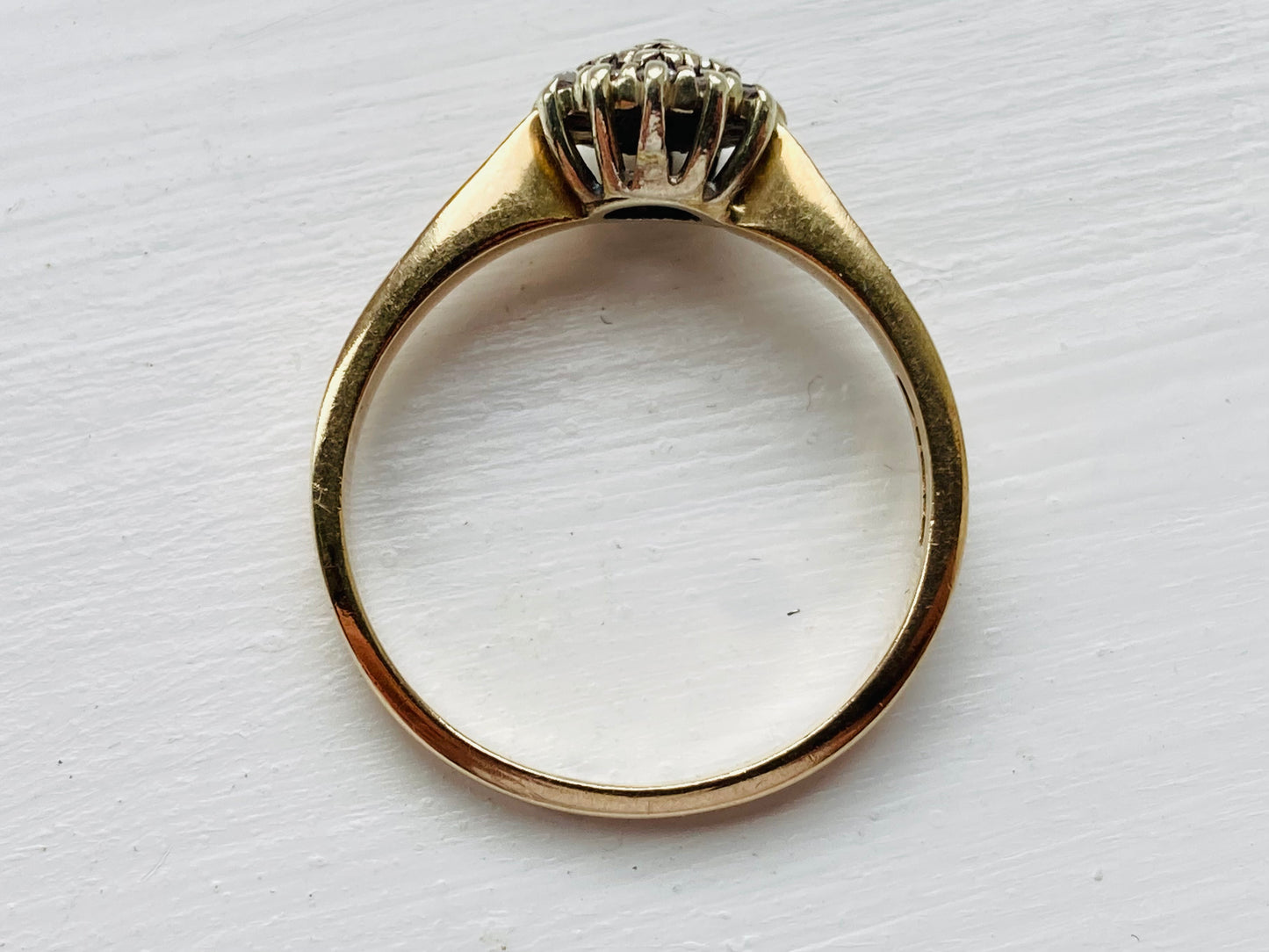 Vintage 9ct Gold Diamond Ring