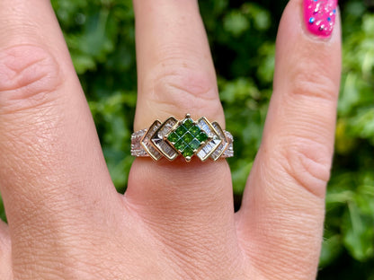9ct Gold Green & White Diamond Ring
