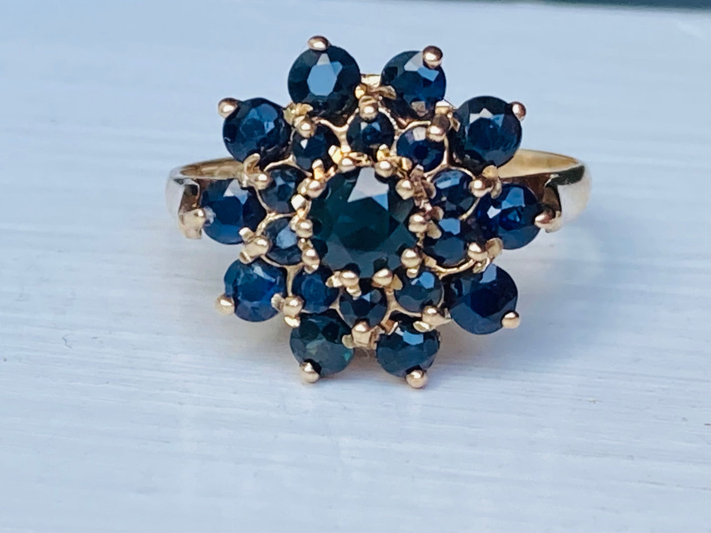 9ct Gold Sapphire Ring