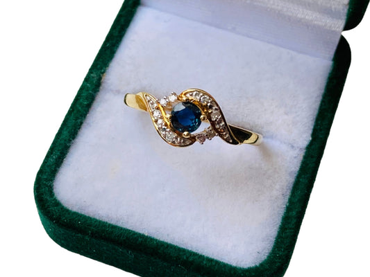 9ct Gold Sapphire & Diamond Ring