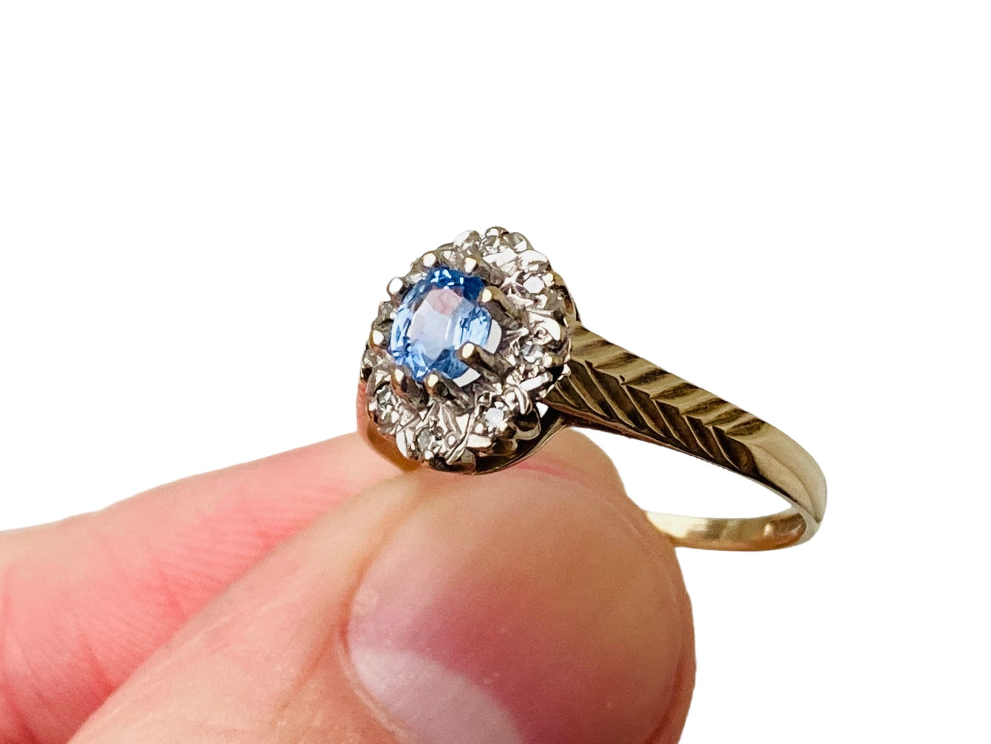 Vintage 9ct Gold Sapphire & Diamond Ring