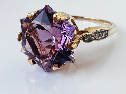 9ct Gold Amethyst & Diamond Ring