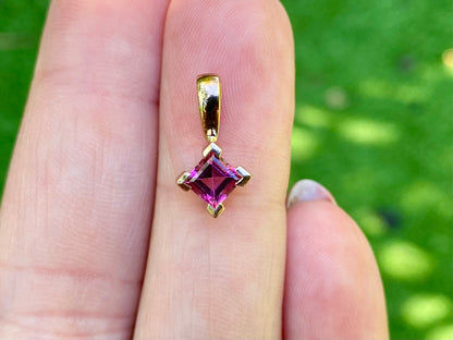 9ct Rose Gold Pink Sapphire Pendant