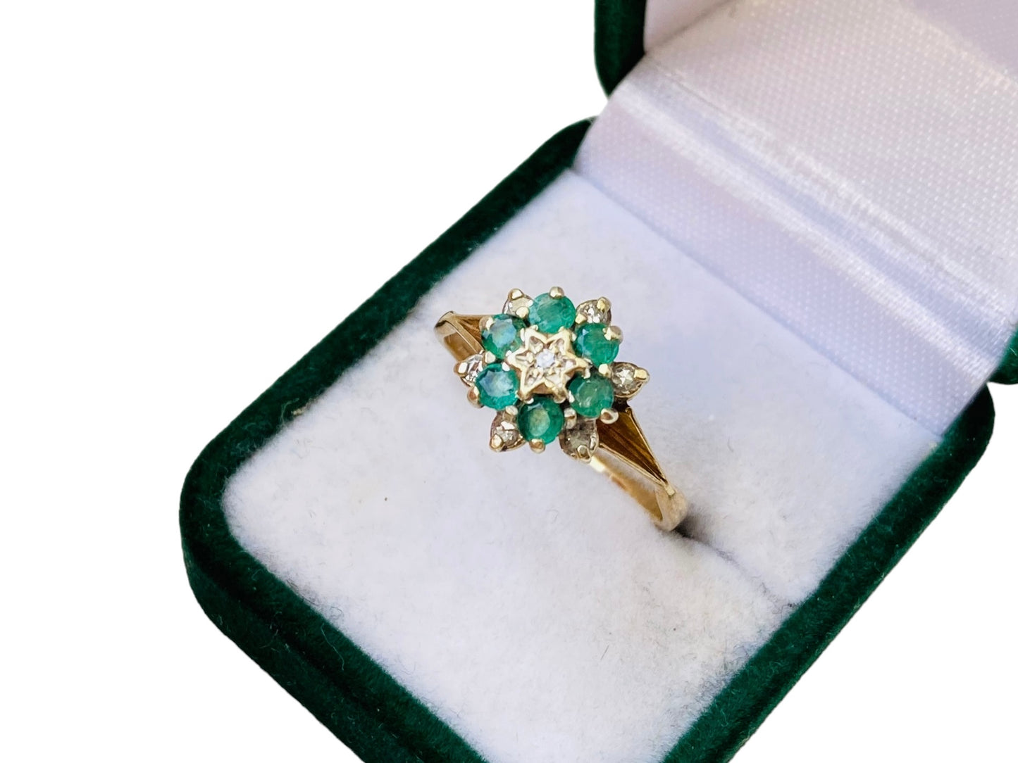 Vintage 9ct Gold Emerald & Diamond Ring