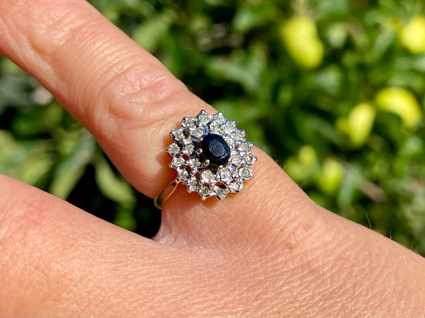 Vintage 9ct Gold Sapphire & Diamond Ring