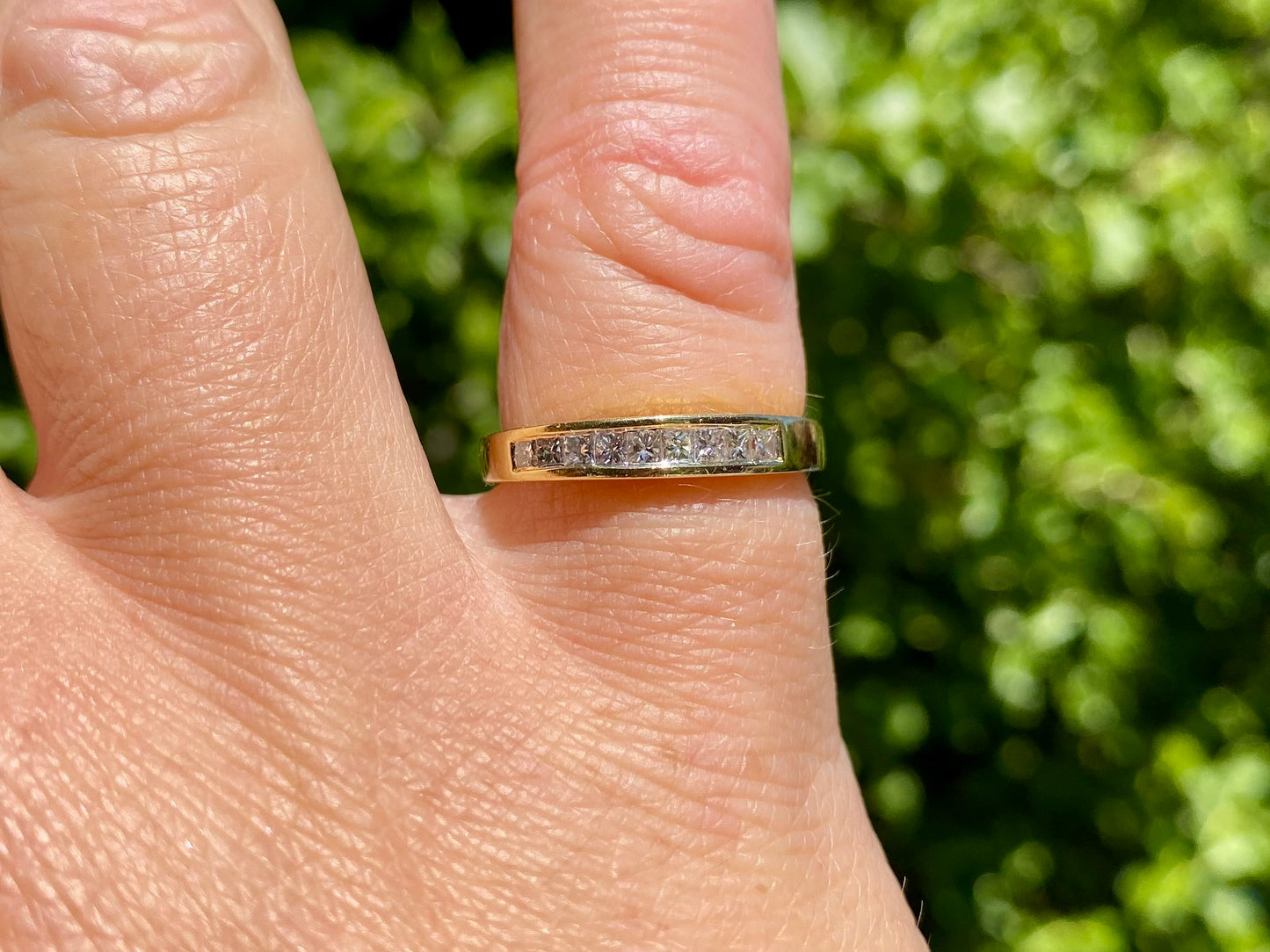 18ct Gold Nine-Stone 0.30ct Diamond Ring