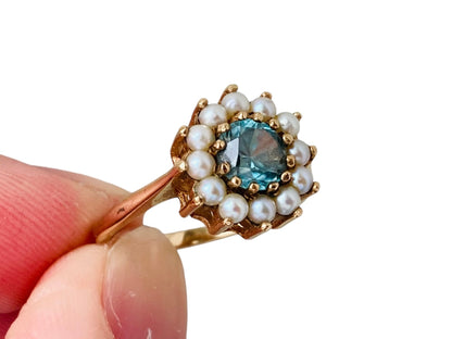 Vintage 9ct Gold Blue Zircon & Pearl Ring