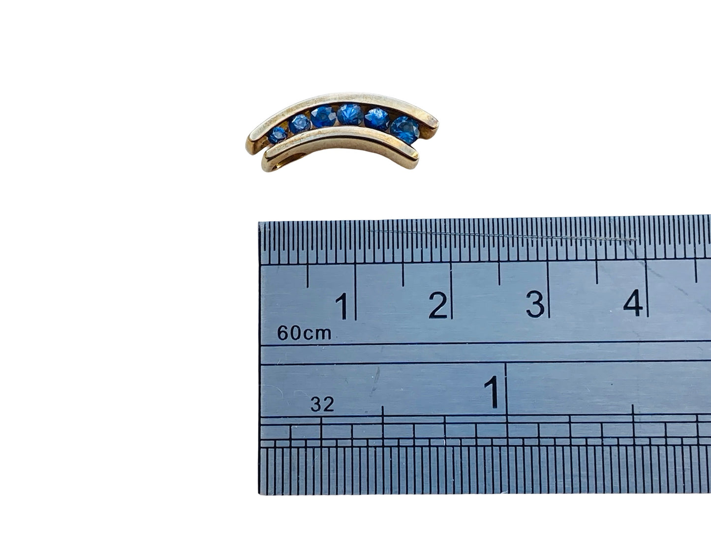 9ct Gold Sapphire Pendant