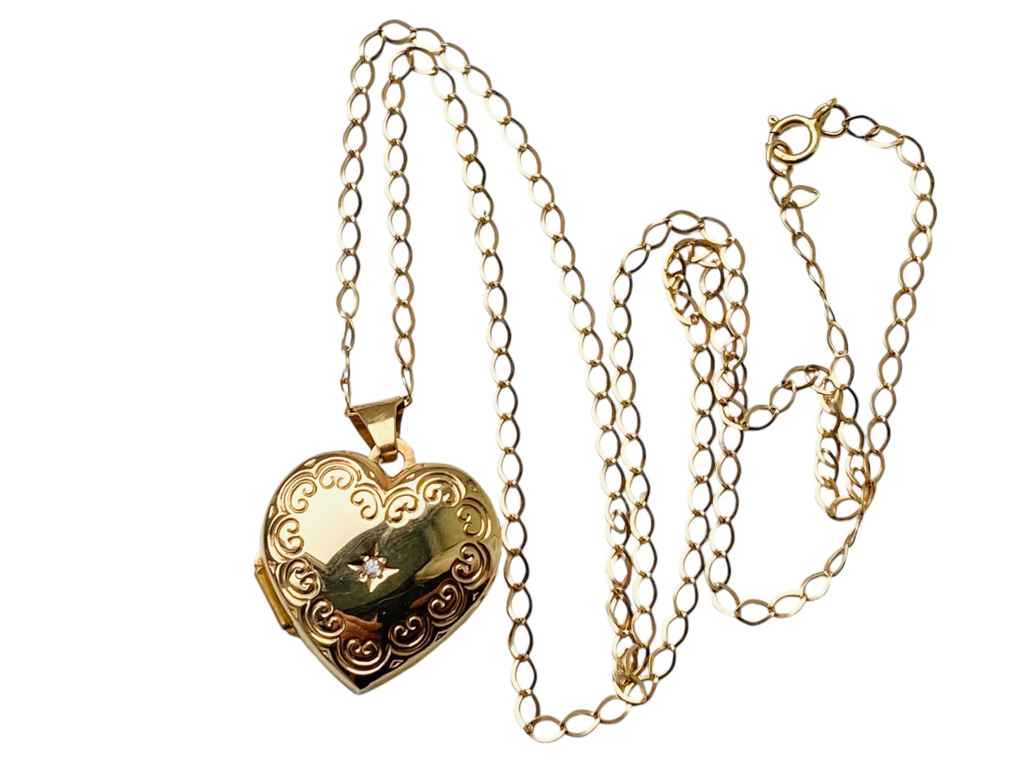 9ct Gold Locket Pendant With Necklace