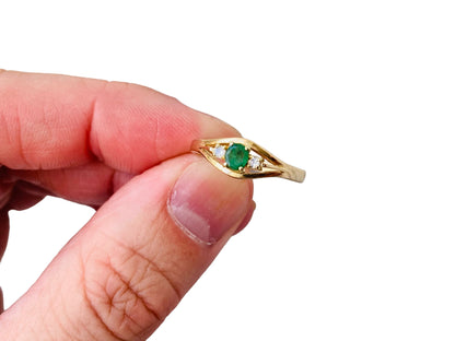 14ct Gold Emerald & Diamond Ring