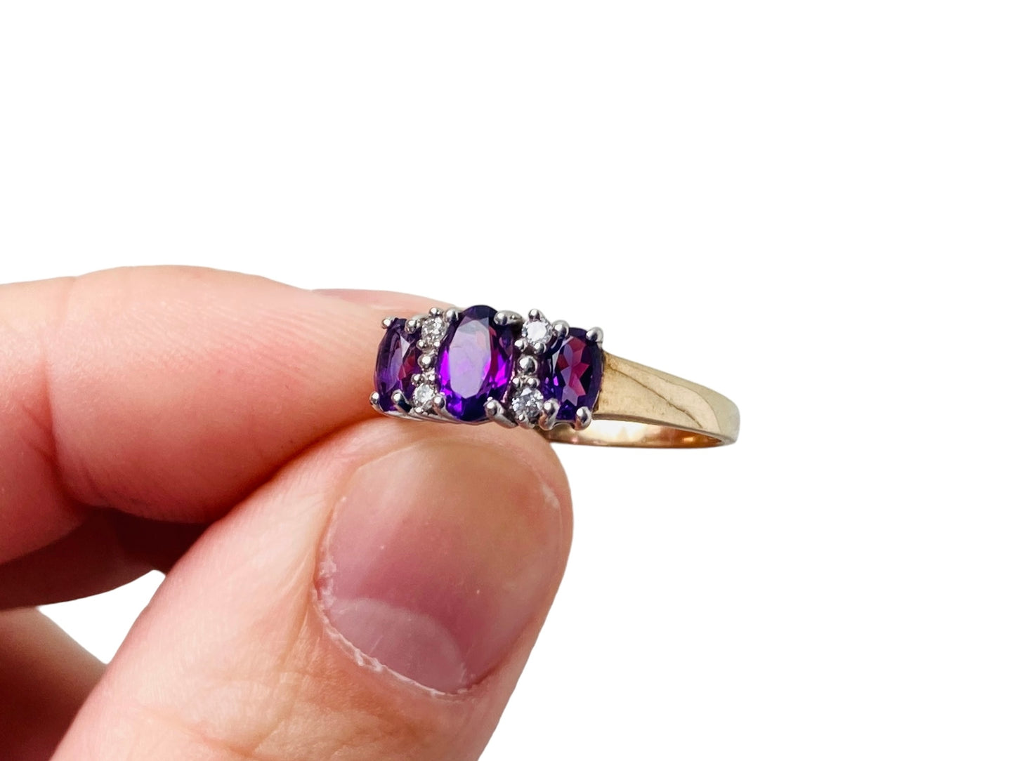 9ct Gold Amethyst & Diamond Ring