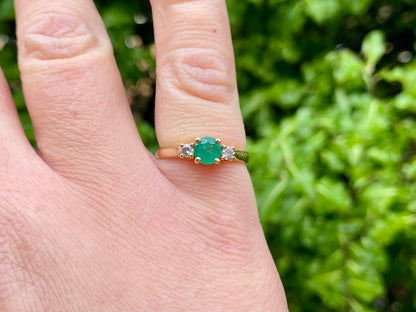 14ct Gold Emerald & Diamond Ring