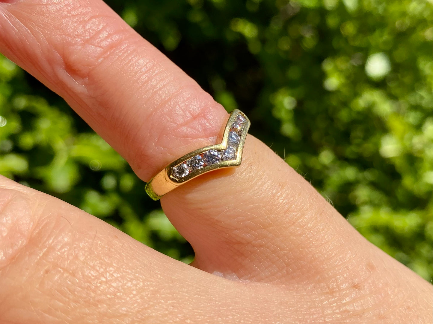 18ct Gold Diamond Wishbone/Chevron Ring