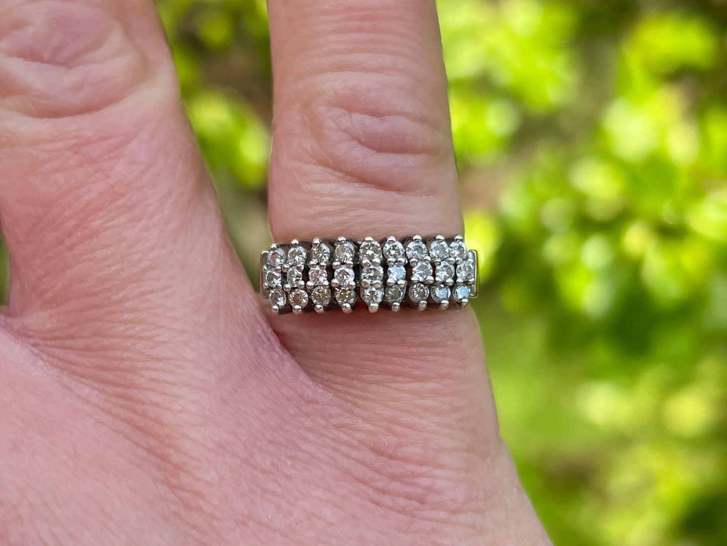 Vintage 9ct Gold Diamond Ring