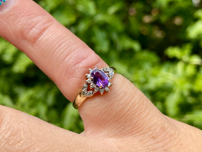Vintage 9ct Gold Amethyst & Diamond Ring