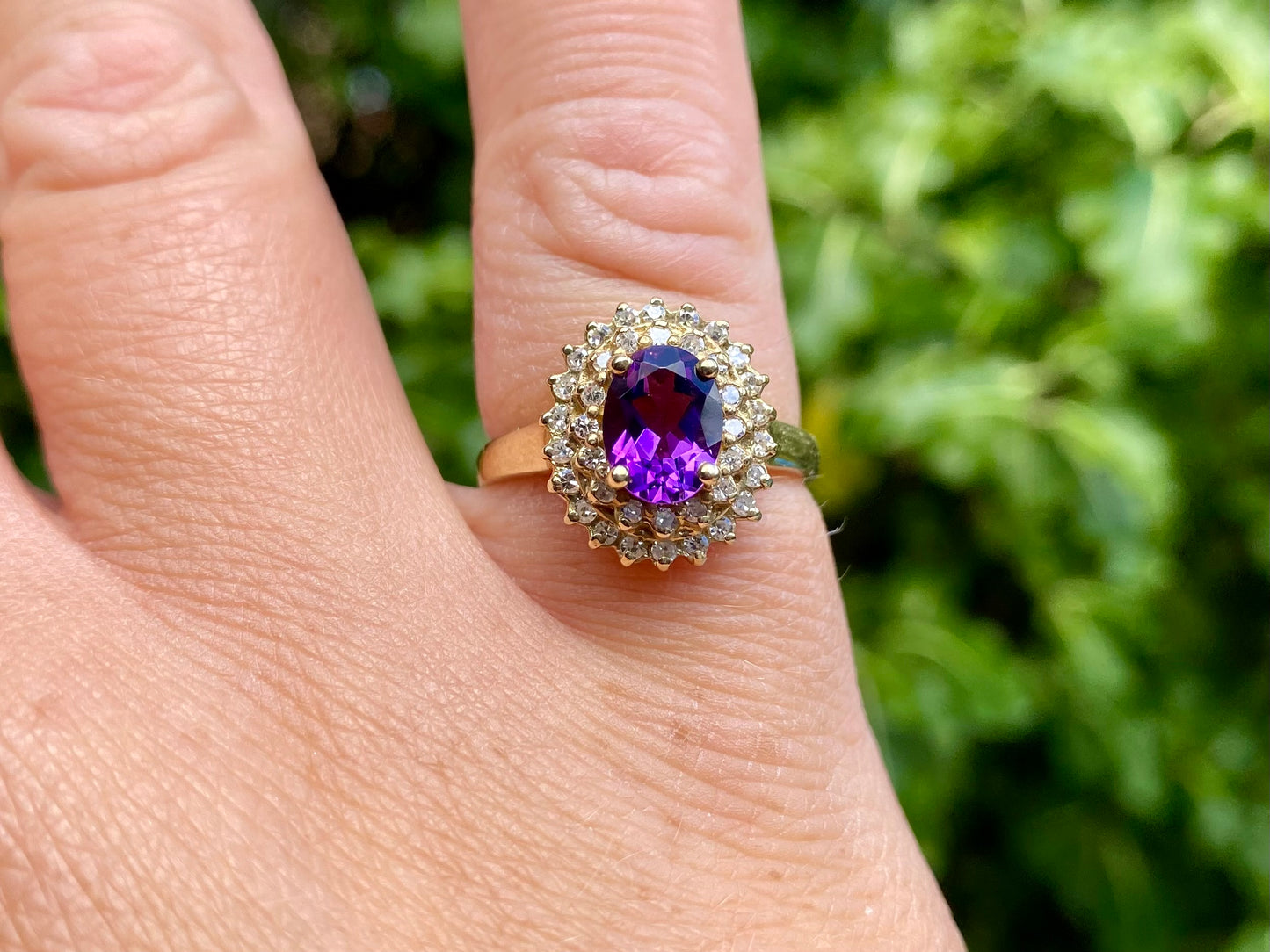 9ct Gold Amethyst & Diamond Ring