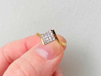 Vintage 18ct Gold Diamond Ring