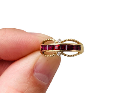 9ct Gold Ruby & Diamond Ring