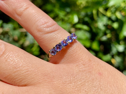 9ct Gold Tanzanite Ring