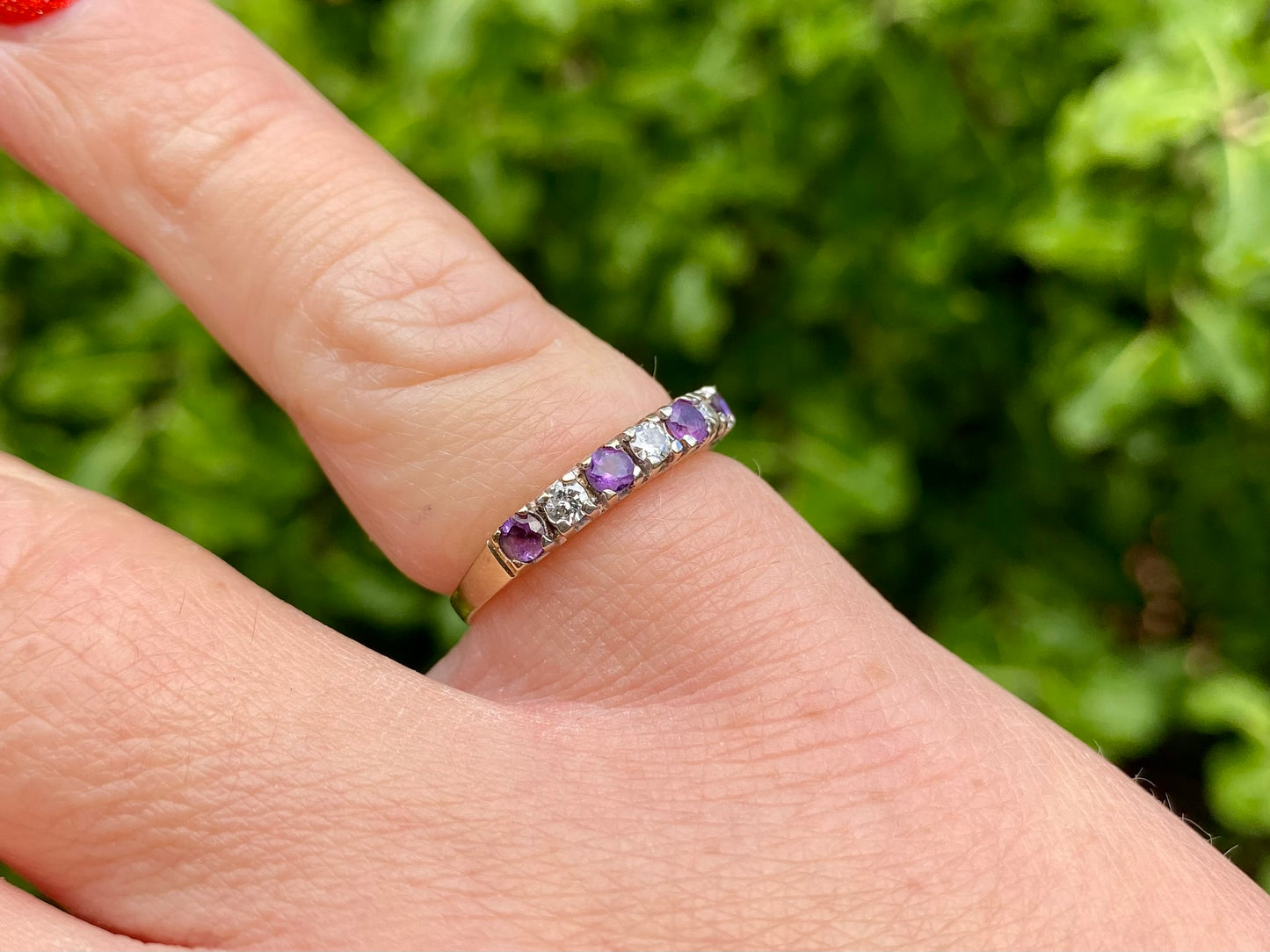 9ct Gold Amethyst & Diamond Ring